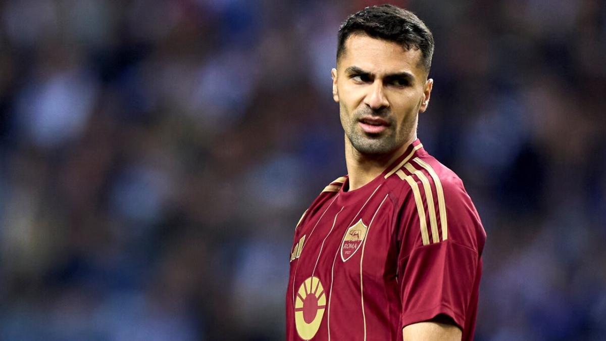 Roma and Turkey defender Zeki Celik